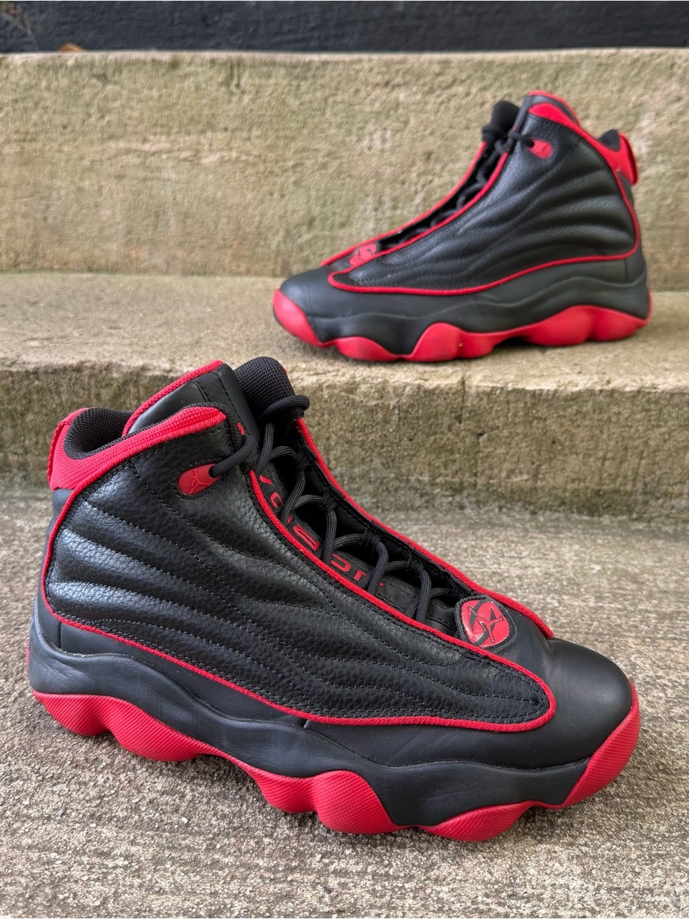 Jordan Pro Strong Bred (GS) Gradeschool Kids’ Shoes Size 6.5Y DC7911-006